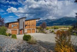 Yellowstone Beach Club · VIP living on Yellowstone - private beach &  hot tub - Image 2