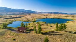 Emigrant Peak Lodge ·Privacy, Firepit, near Chico and Yellowstone Park - Image 2