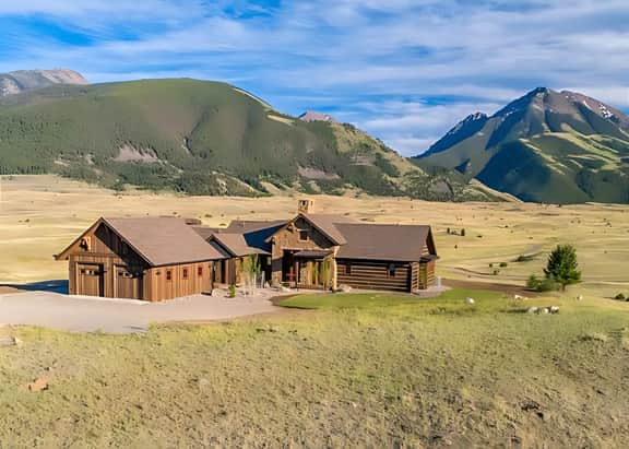 Emigrant Peak Lodge ·Privacy, Firepit, near Chico and Yellowstone Park - Image 5