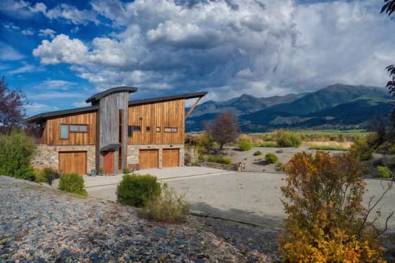 Yellowstone Beach Club · VIP living on Yellowstone - private beach &  hot tub - Image 2